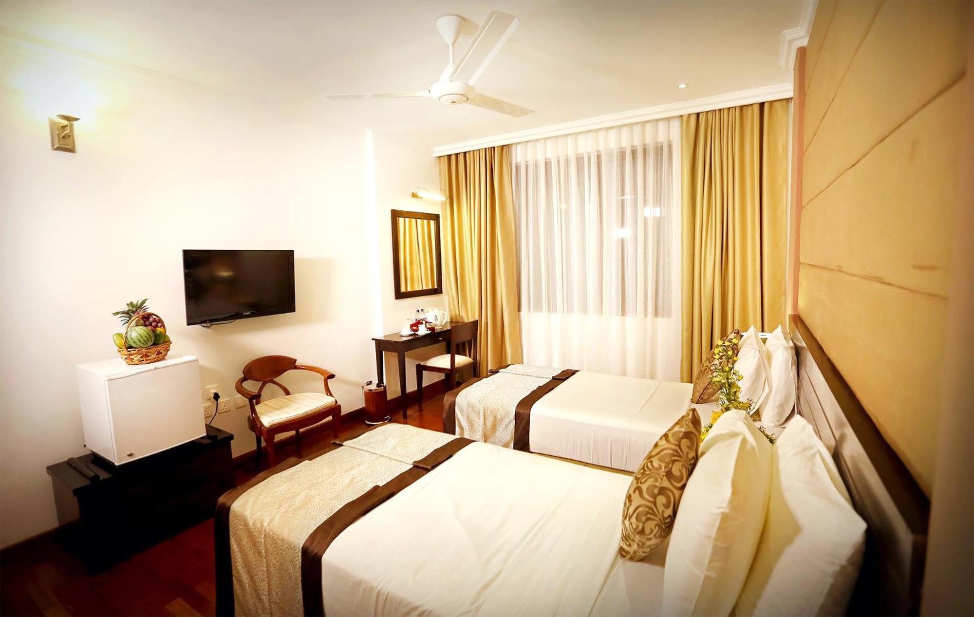 Kandy City Hotel By Earl'S Exterior foto